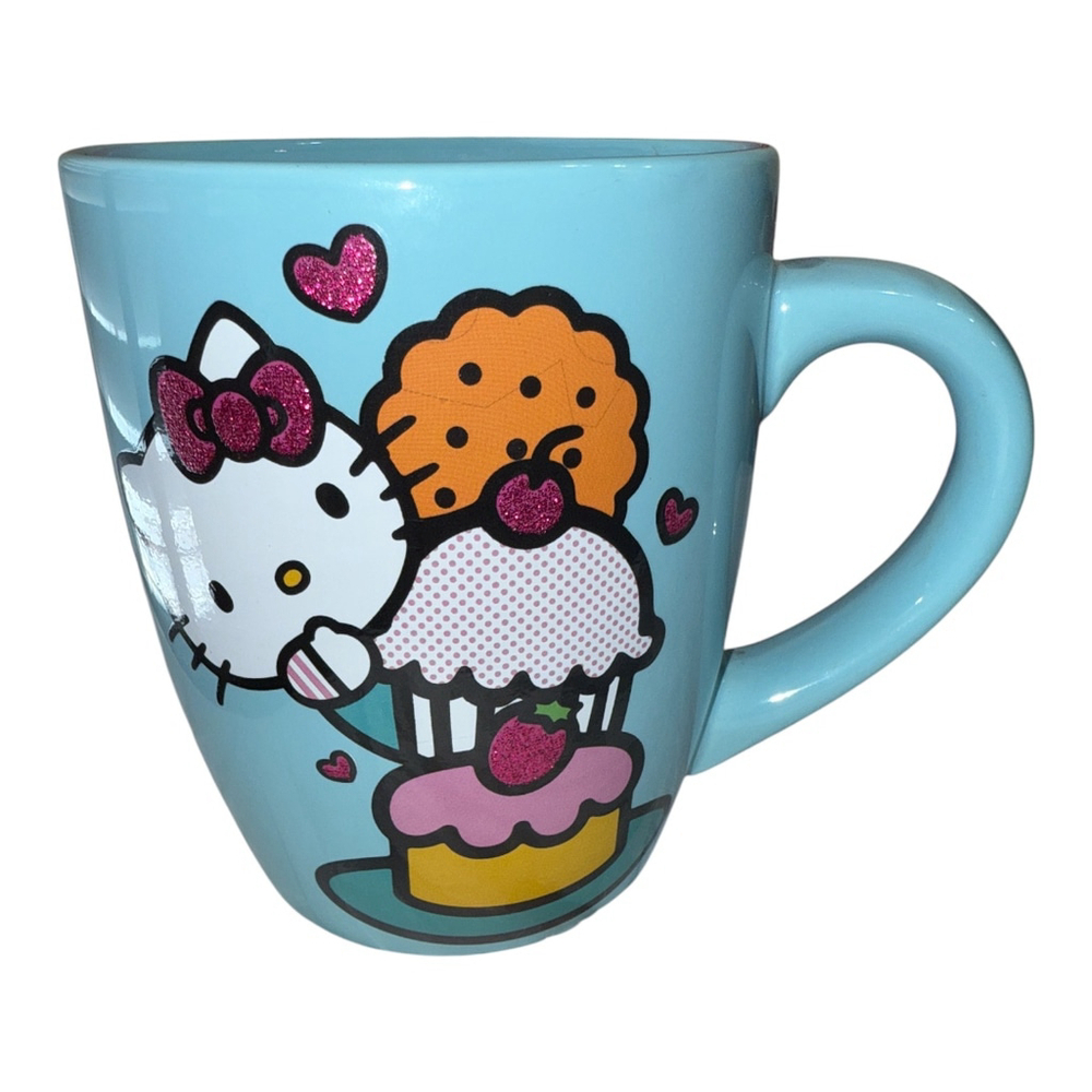 Hello Kitty and cupcake Large 20 oz mug